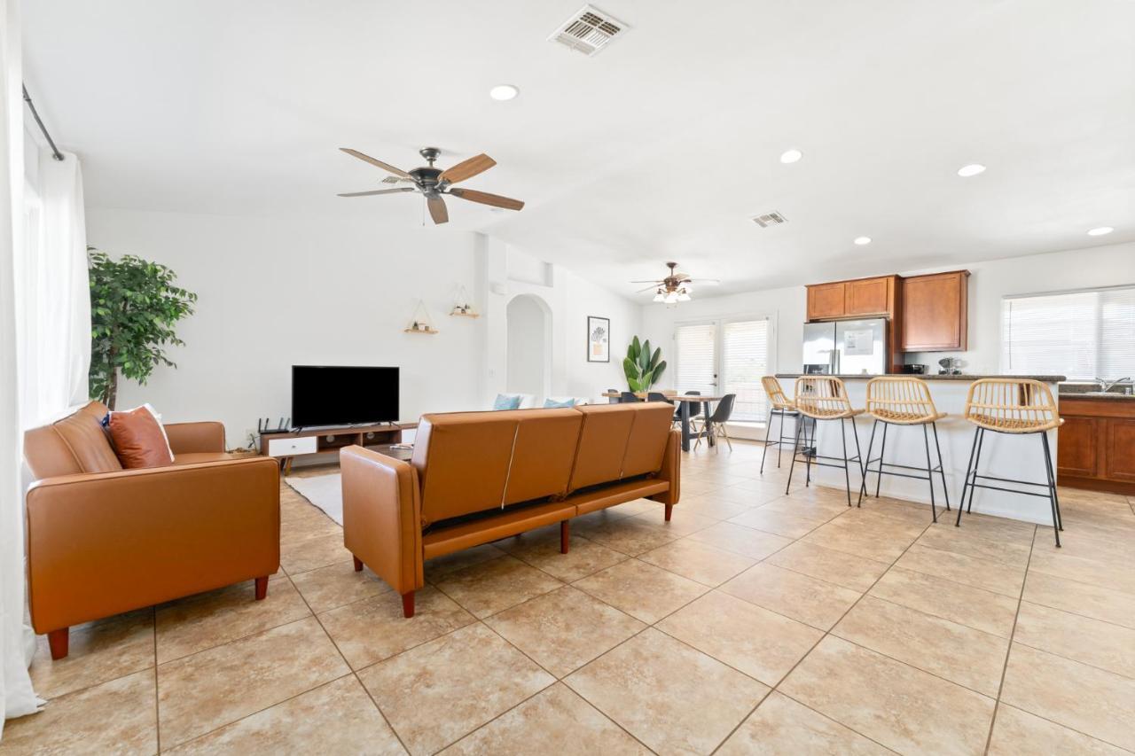 Friends And Family! 29 Palm Oasis 3 Mi To Joshua Tree Villa Twentynine Palms Bagian luar foto