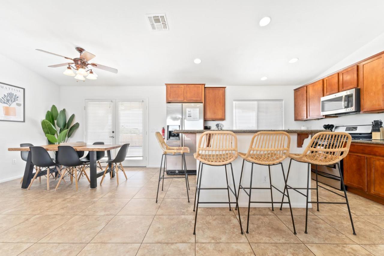 Friends And Family! 29 Palm Oasis 3 Mi To Joshua Tree Villa Twentynine Palms Bagian luar foto