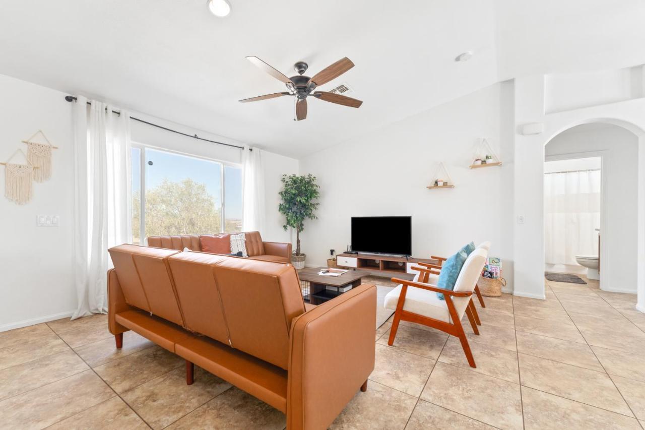 Friends And Family! 29 Palm Oasis 3 Mi To Joshua Tree Villa Twentynine Palms Bagian luar foto
