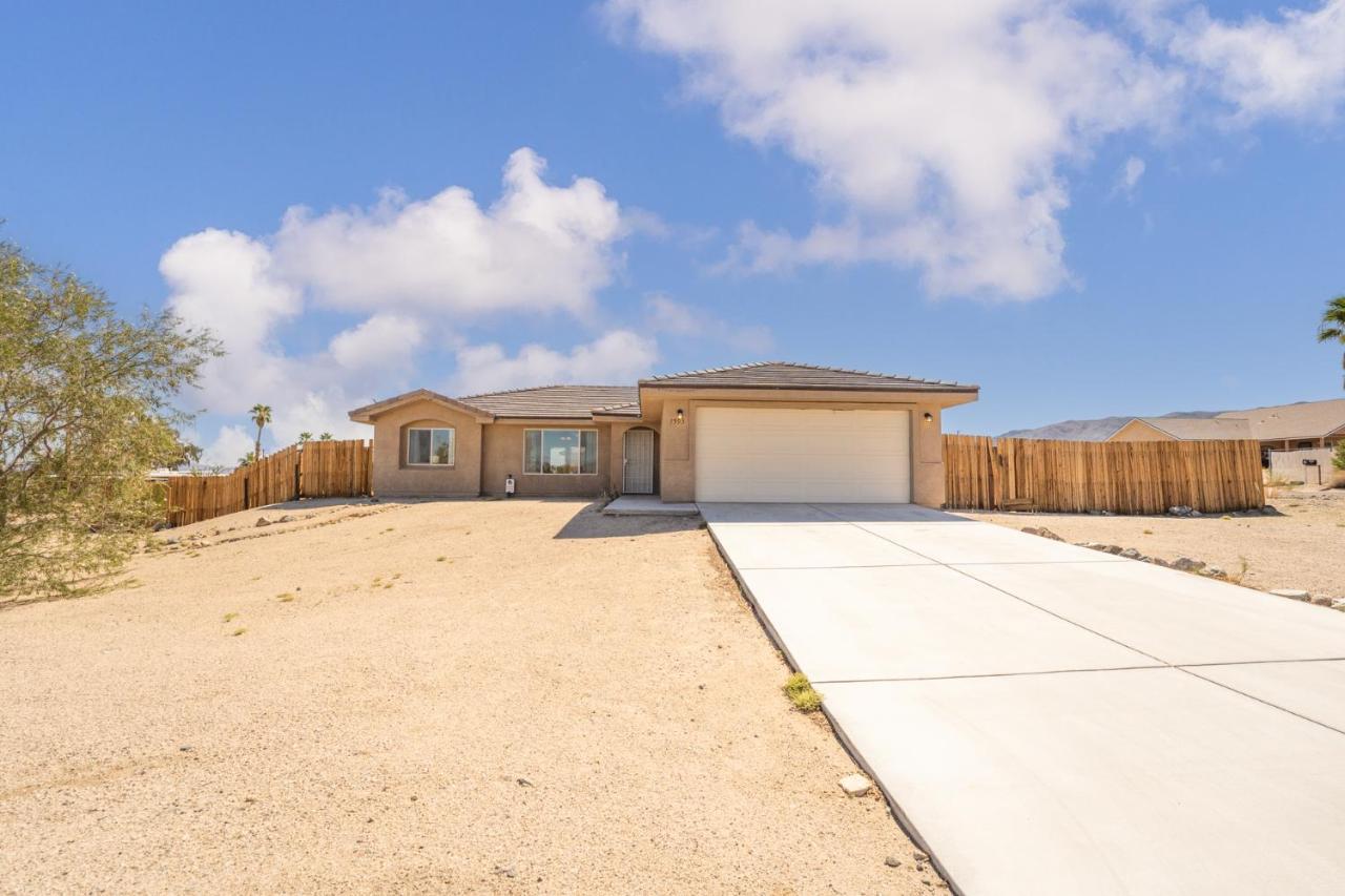 Friends And Family! 29 Palm Oasis 3 Mi To Joshua Tree Villa Twentynine Palms Bagian luar foto